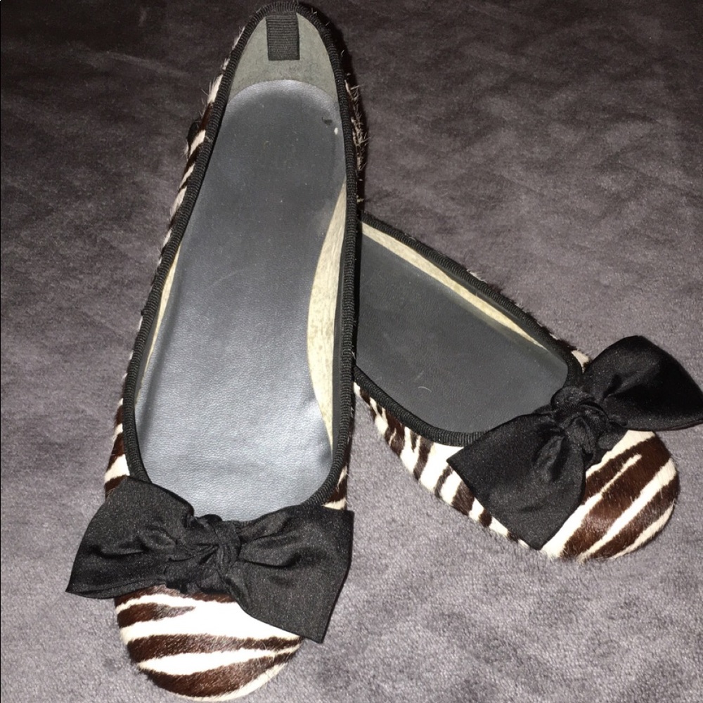 GAP Zebra Print Shoes